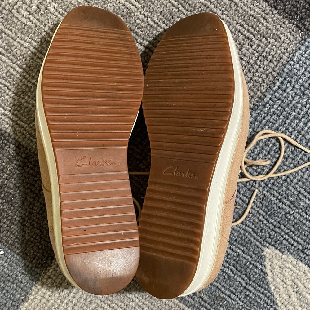 Clarks Blush Pink Platform Shoes - Picture 6 of 6